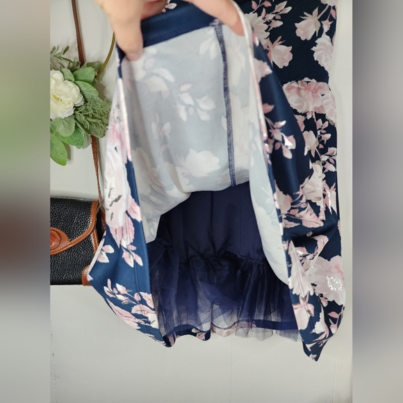 NWT Emerald Sundae Blue Floral Foil Fit & Flare Dress, Small - Picture 7 of 10